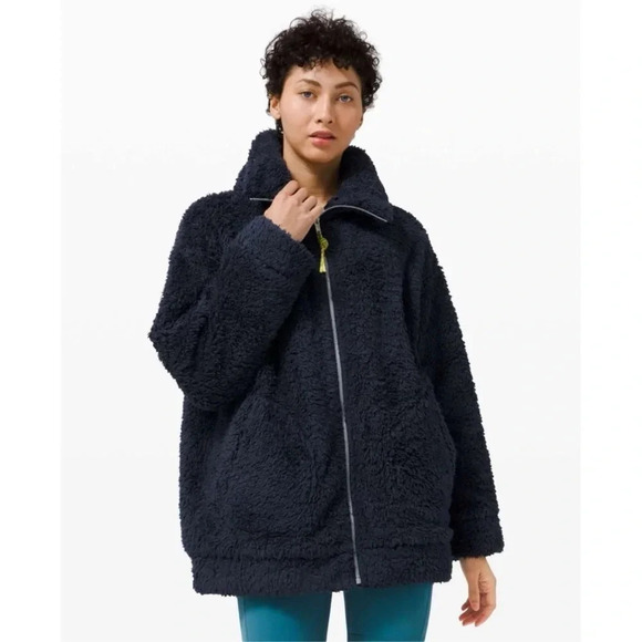 Lululemon True Navy Oh So Sherpa Jacket Size 2 - Picture 3 of 16